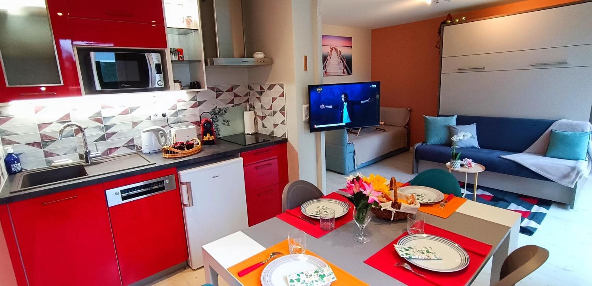 Studio Proche Plage - Parking Gratuit Et Prive - Terrasse Et Petit Jardin Cloture Courseulles-sur-Mer Exterior photo