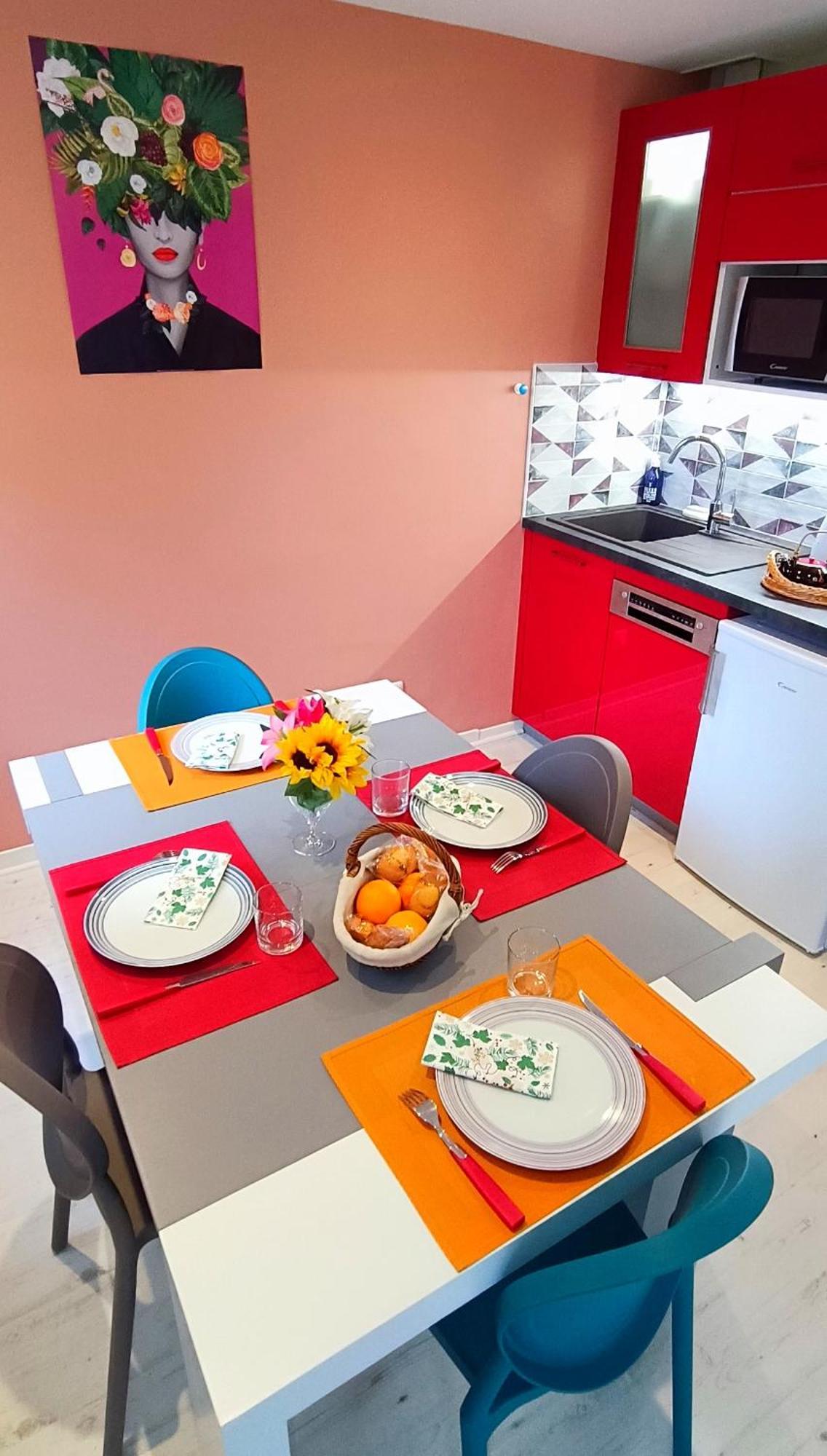 Studio Proche Plage - Parking Gratuit Et Prive - Terrasse Et Petit Jardin Cloture Courseulles-sur-Mer Exterior photo